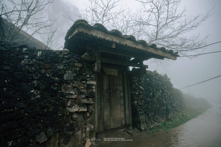 làng địa ngục - Ảnh 1.