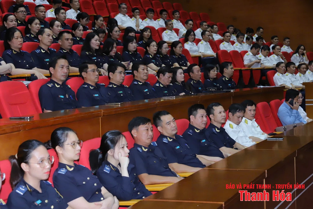 Promover el papel fundamental del sector fiscal y aduanero, contribuyendo al desarrollo de la provincia de Thanh Hoa