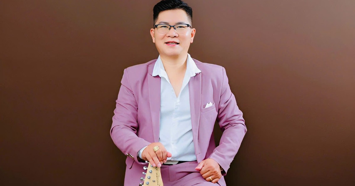 Musician Le Ba Thuong released two songs in tribute to soldiers.