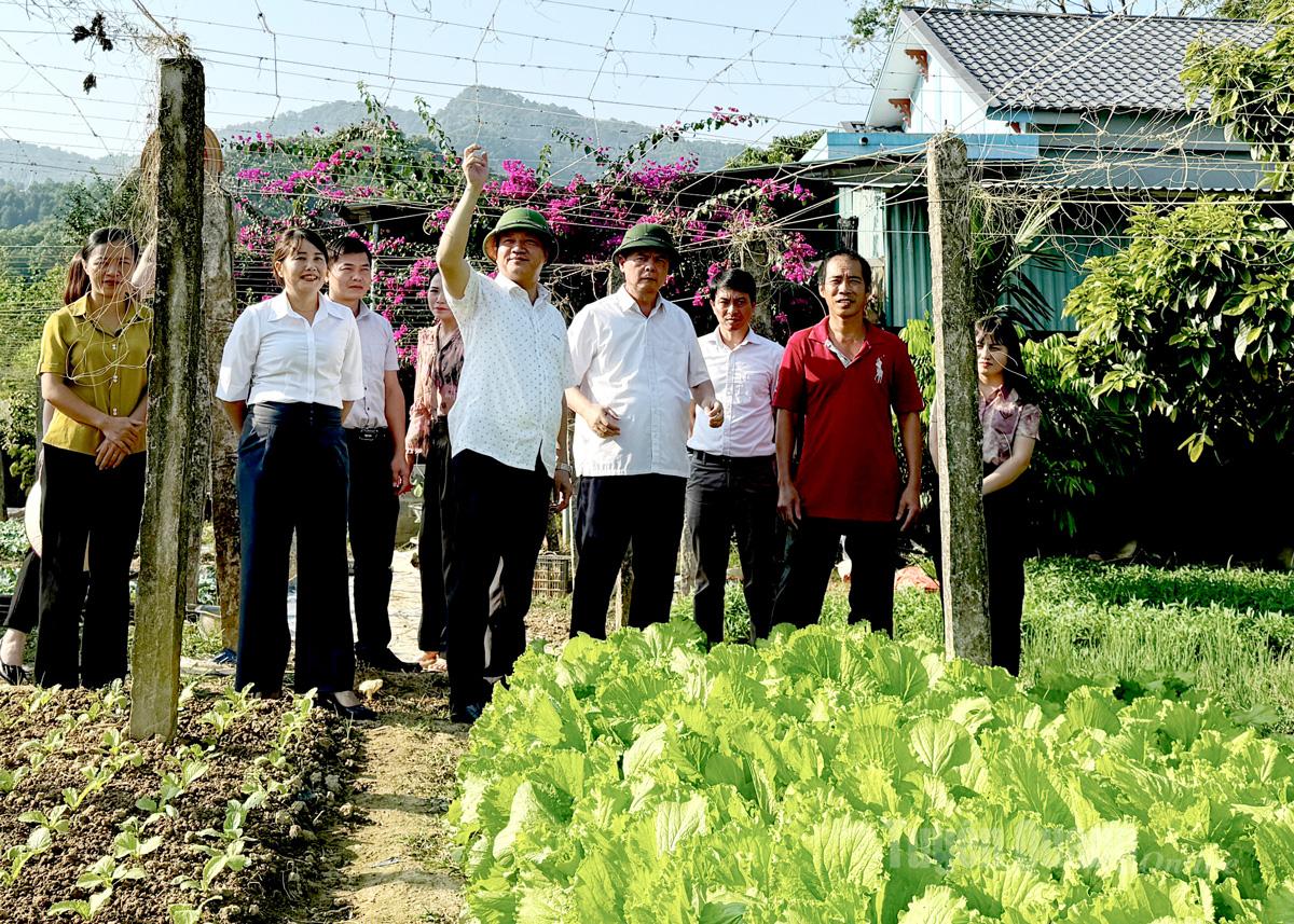 Đổi mới tư duy - Khơi dậy khát vọng phát triển