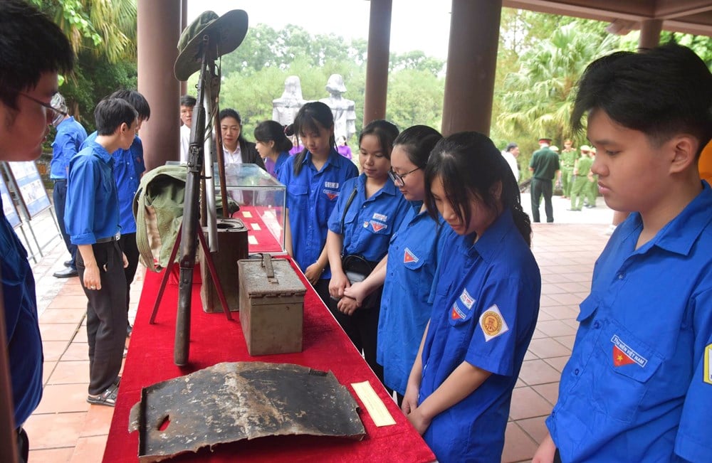 ការតាំងពិព័រណ៍ពិសេស 