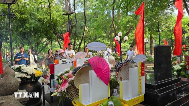 ttxvn-2507-con-dao-liet-sy-vo-thi-sau.jpg