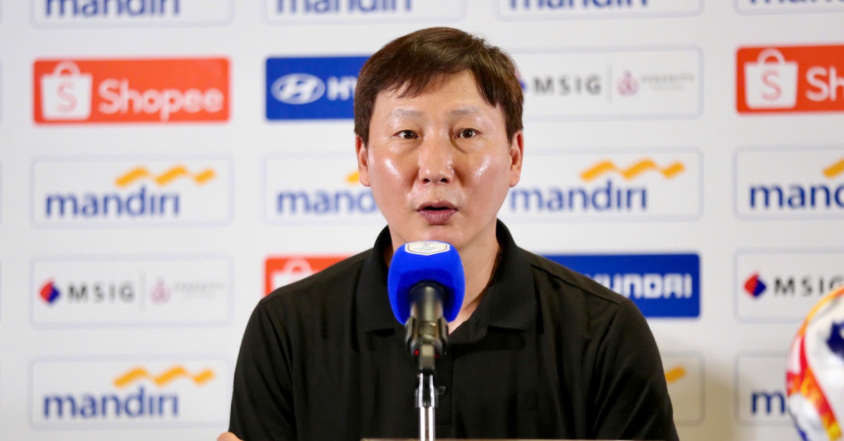 Entraîneur Kim Sang Sik : L'équipe U23 du Vietnam peut battre n'importe quel adversaire pour remporter le championnat, si...