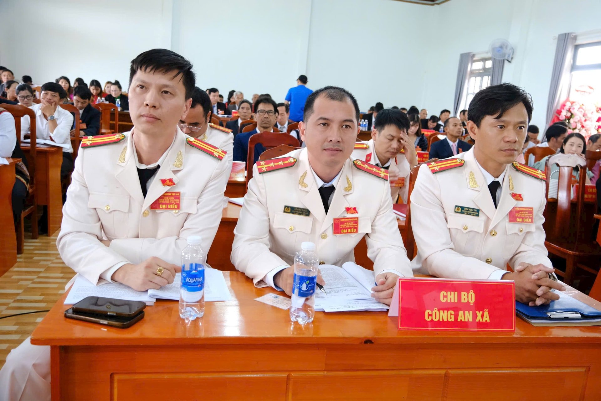 ប្រតិភូ​ដែល​ចូល​រួម​សមាជ​តំណាង​ឲ្យ​ឆន្ទៈ និង​សេចក្តី​ប្រាថ្នា​របស់​ប្រជាជន​ទូទាំង​សង្គម។