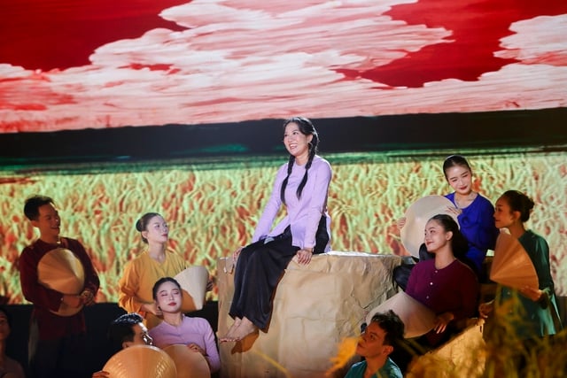 Nữ MC miền Tây gây chú ý ở 'Tình bolero' là ai?- Ảnh 1.