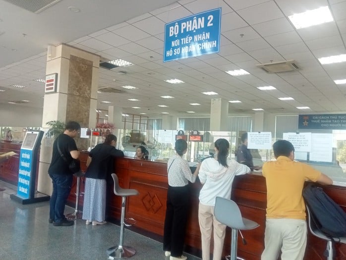 Thiếu vắng 