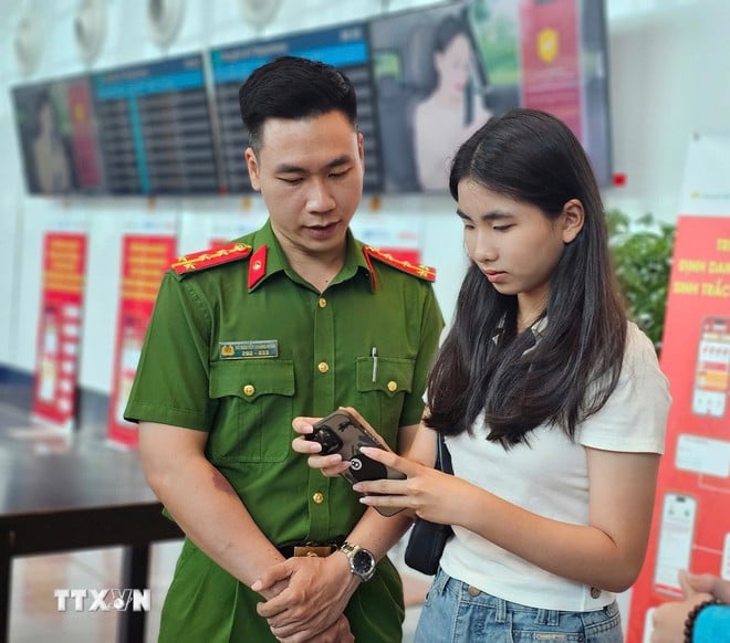 ttxvn-sinh-trac-hoc-nha-ga-t3-3.jpg