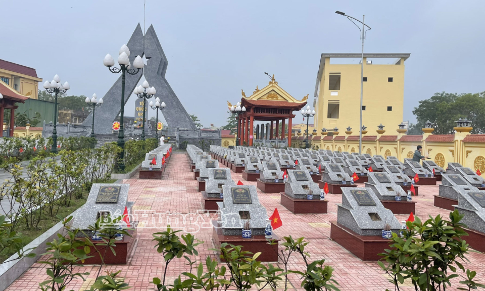 Quan tâm tu bổ các công trình ghi công liệt sĩ