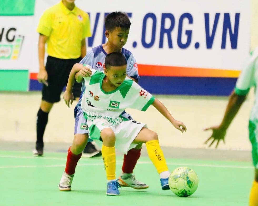 Lộ diện 8 đội bóng nhí tranh vé vào bán kết giải U.11 toàn quốc- Ảnh 1.