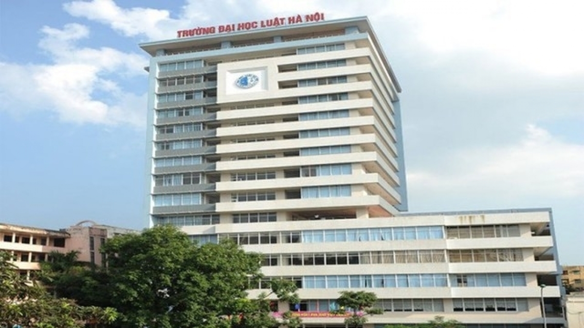 More universities announce minimum admission scores