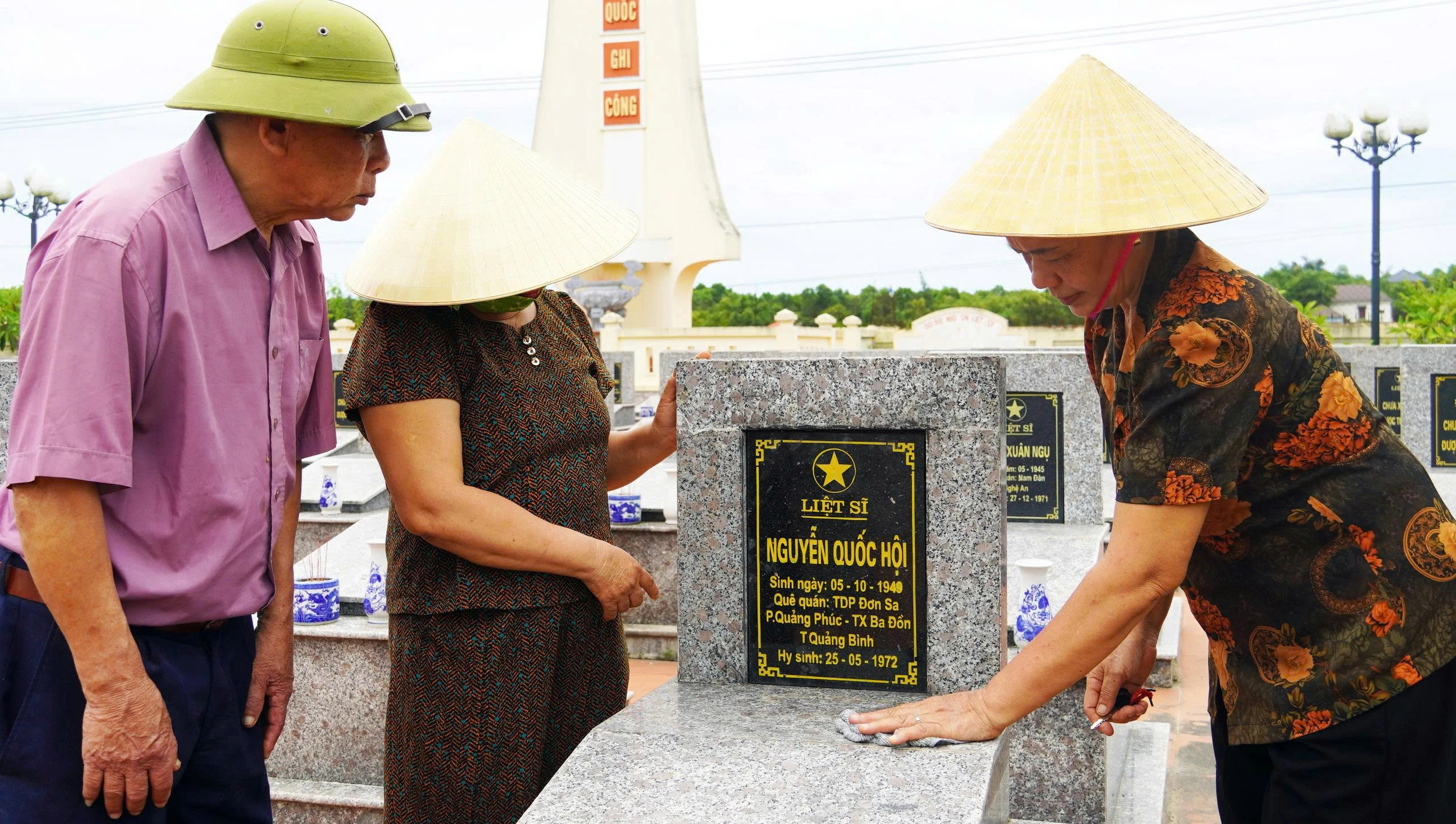 ADN và hành trình về đất mẹ