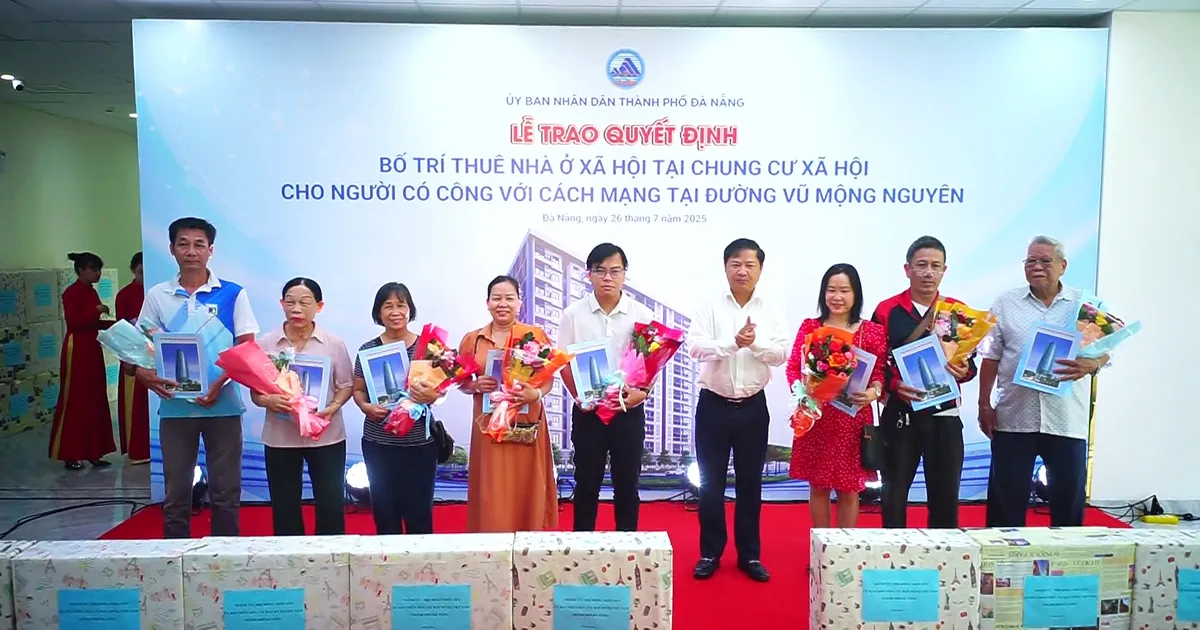 Bố trí nhà ở xã hội cho người có công cách mạng