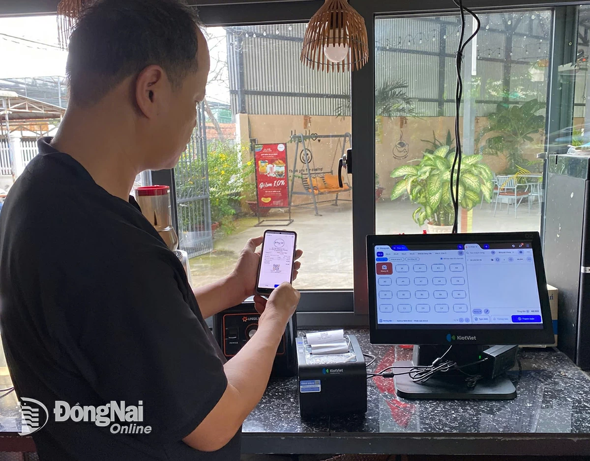 Using electronic invoices, many practical benefits