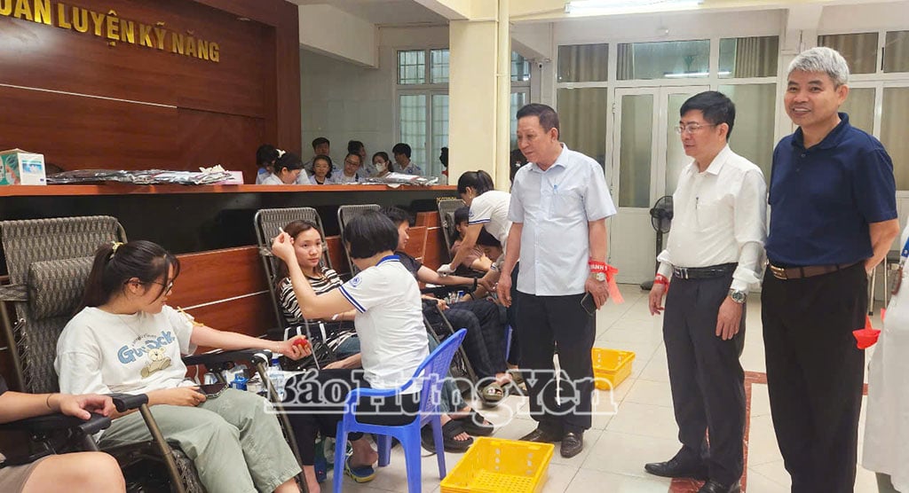 Trường Đại học Y Dược Thái Bình tổ chức ngày hội hiến máu tình nguyện.