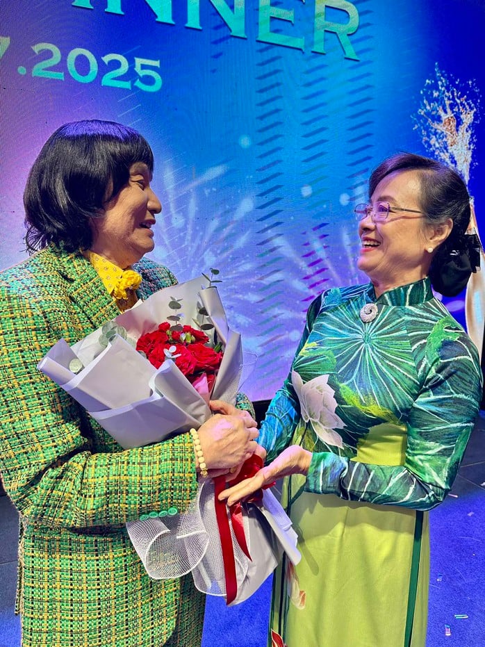Dư âm: Báo NGƯỜI LAO ĐỘNG – 50 năm một hành trình vẻ vang trong trái tim nghệ sĩ- Ảnh 12.