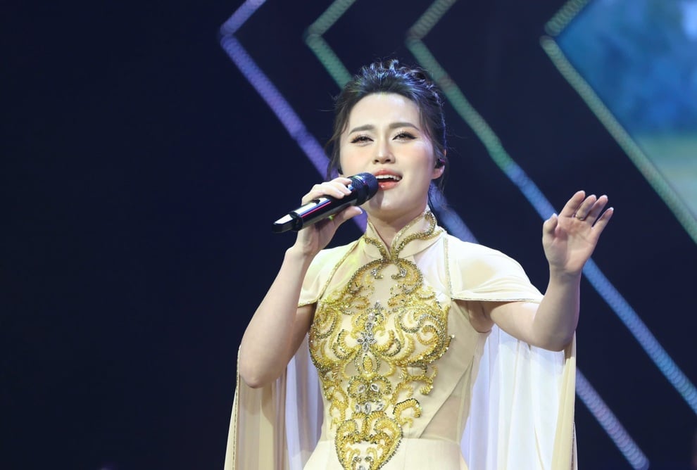 Thí sinh Tiếng hát Hà Nội hội ngộ, tái hiện ký ức tuổi thơ bằng nhạc jazz - 1