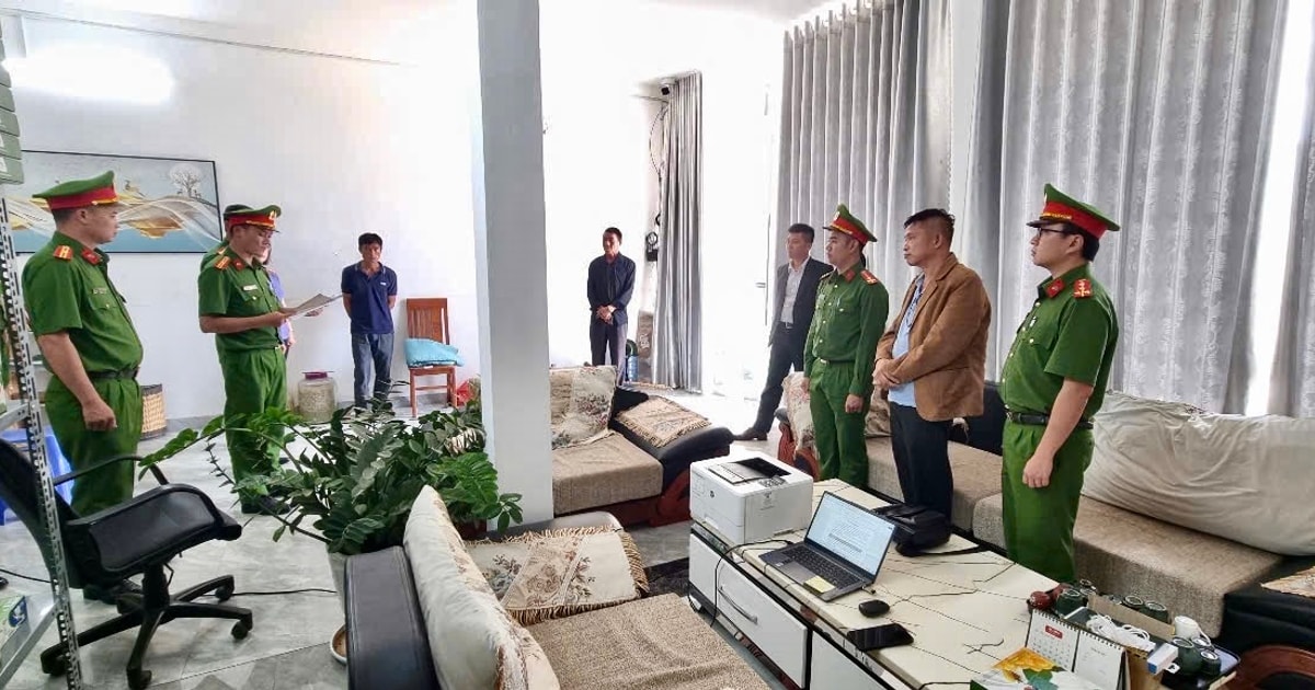 Bắt tạm giam Giám đốc và Phó Giám đốc công ty tơ tằm ở Nam Ban Lâm Hà