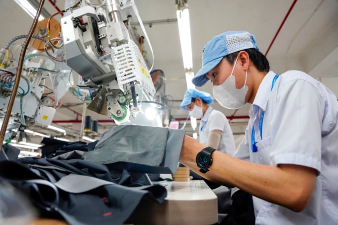 Công nhân làm việc tại Công ty cổ phần Dệt may 29/3, Đà Năng, tháng 6/2024. Ảnh: Nguyễn Đông