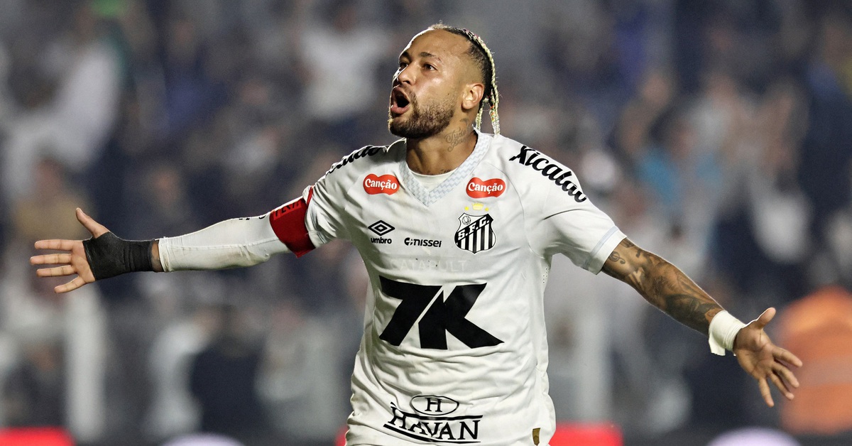 Neymar writes apology letter for cursing fans on the field