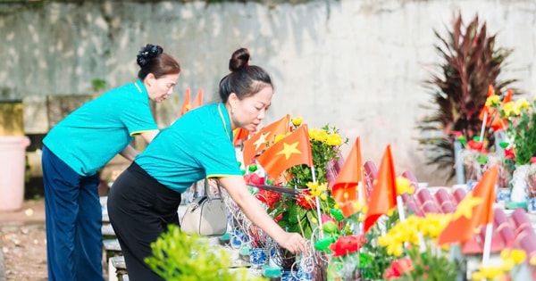 Gia Lam farmers feel warm with "Meals of gratitude"