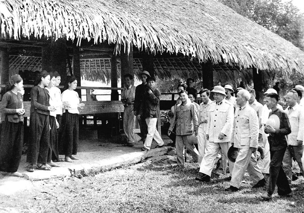 Tuyen Quang organise le 80e anniversaire du « Congrès national de Tan Trao » - photo 1
