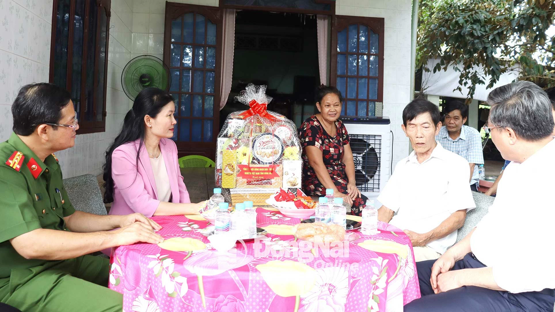 Kỷ niệm 78 năm Ngày Thương binh - liệt sĩ (27-7) Trọn vẹn đạo lý 'Uống nước nhớ nguồn'