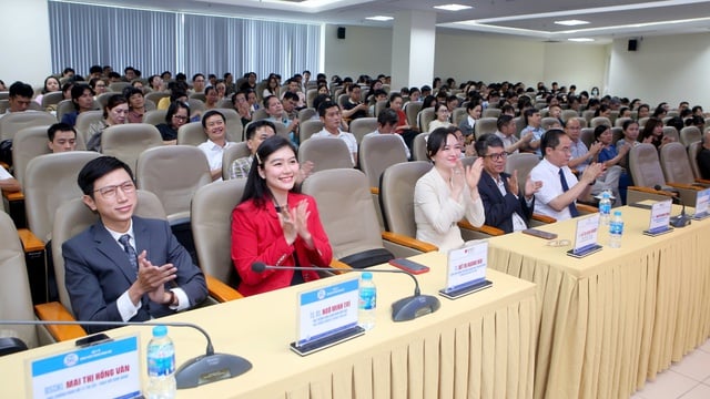 Hướng tới hình thành mạng lưới chuyên gia y tế làm sứ giả truyền thông sức khỏe - Ảnh 2.