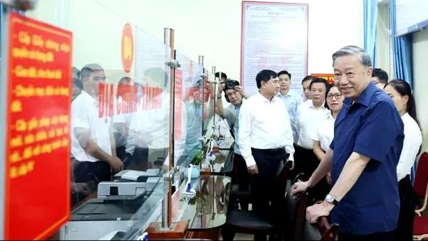 Tổng Bí thư Tô Lâm thăm và làm việc tại xã biên giới Si Pa Phìn, tỉnh Điện Biên