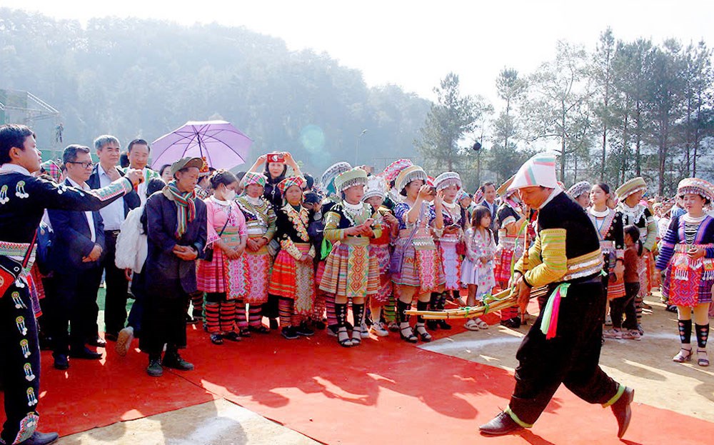 Di sản văn hóa dân tộc Mông - Tinh hoa giữa đại ngàn