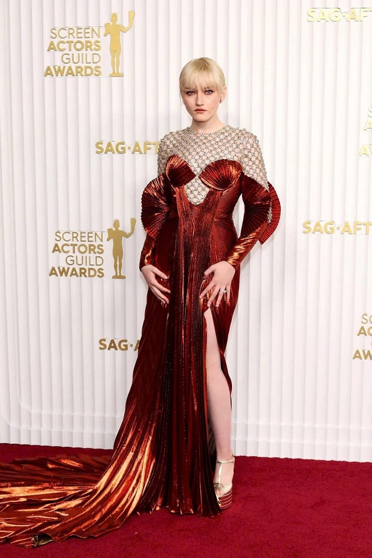 Julia Garner - Ảnh 9.