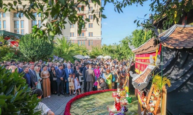 Những món quà văn hoá đặc biệt từ Việt Nam - Miền Nhiệt đới tới bạn bè nước Nga - Ảnh 5.