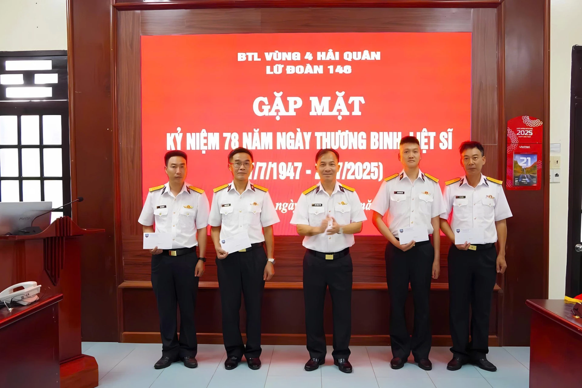 The brigade met and gave gifts to the soldiers.