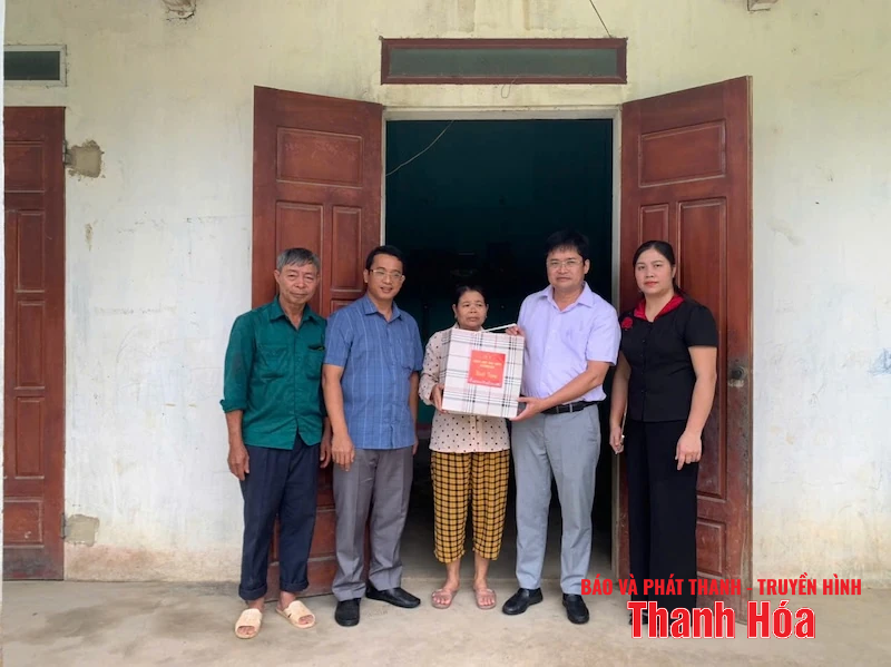 Thuong Ninh Commune은 전쟁 상이군인 및 순교자의 날 78주년을 맞아 많은 감사 활동을 조직합니다.