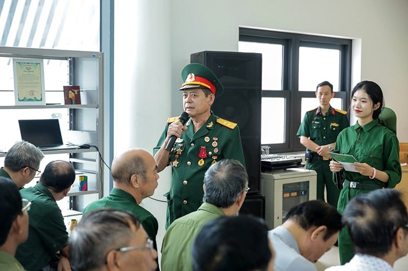 វីរភាពនៃប្រវត្តិសាស្ត្រ និងជំនឿជំនាន់ - រូបថត ២