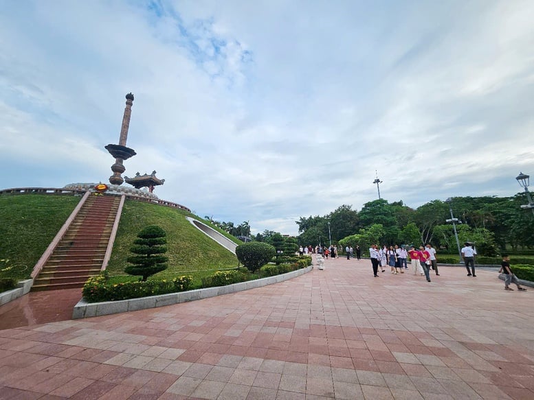 Tháng Bảy, về miền 'đất lửa' để tưởng nhớ, tri ân- Ảnh 6.