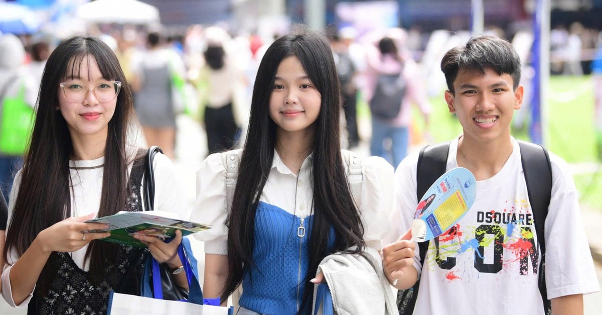 Một trường đại học ở TP.HCM lấy điểm sàn 12, thấp nhất cả nước hơn chục năm qua