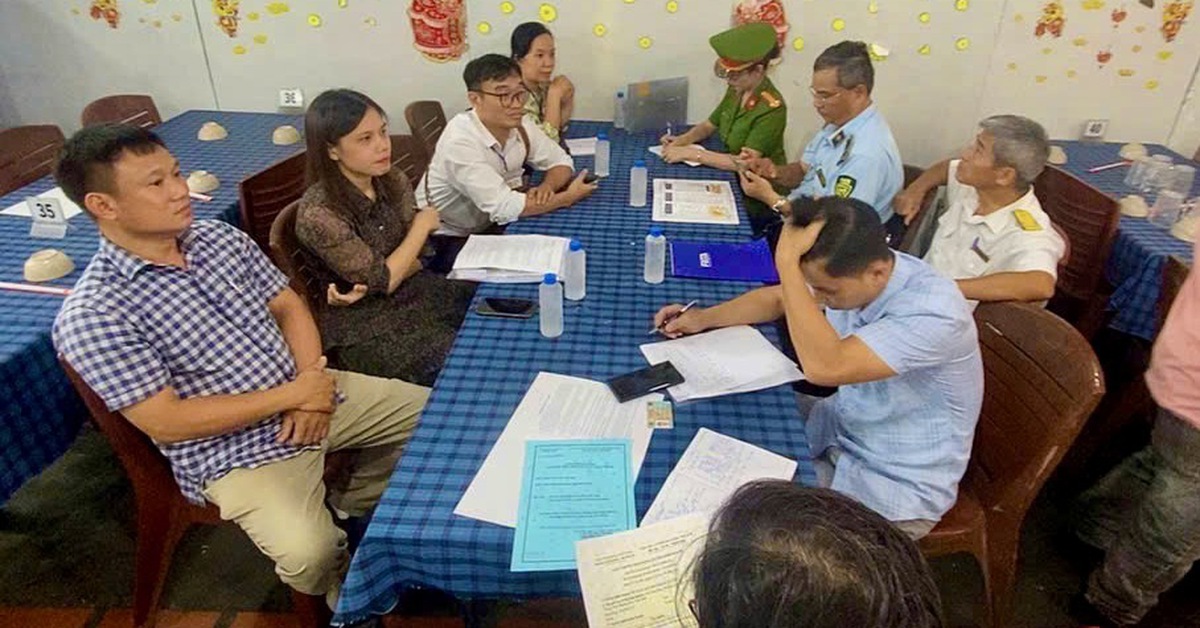 Kiểm tra, xử lý quán hải sản 'ăn theo' thương hiệu nổi tiếng tại Nha Trang
