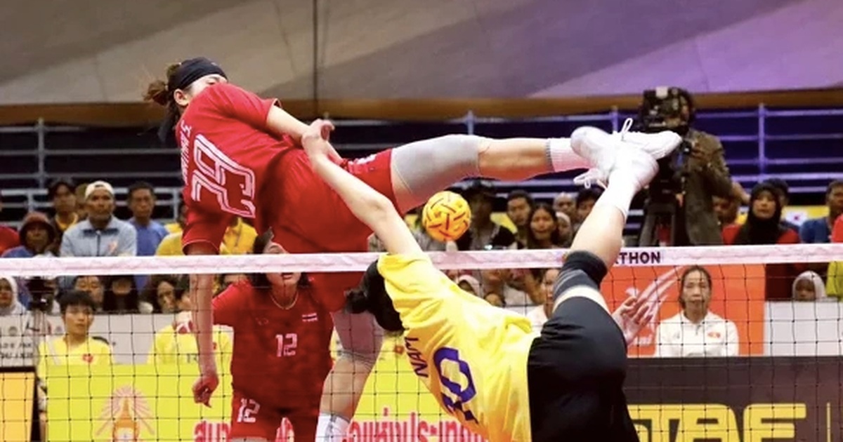 Đội tuyển cầu mây nữ Việt Nam giành Huy chương bạc giải thế giới
