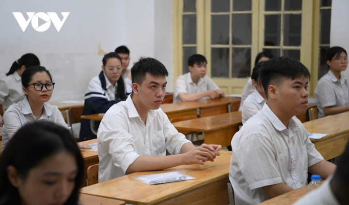 Thí sinh cẩn trọng với điểm quy đổi, đừng quên nút “lưu”