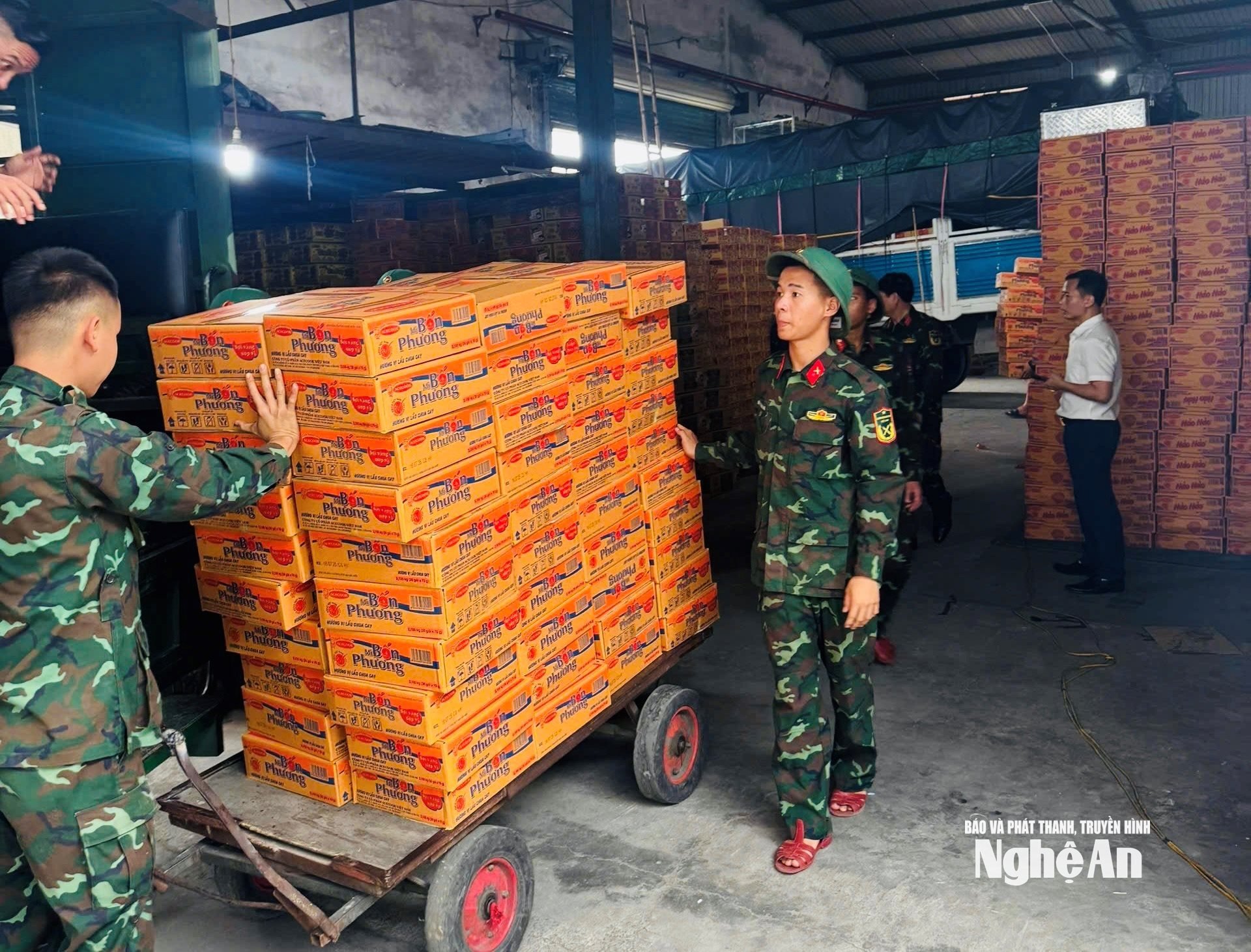 chuẩn bị nguồn hàng