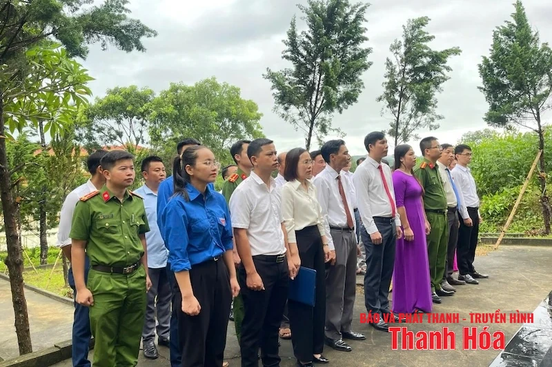 Thuong Ninh Commune은 전쟁 상이군인 및 순교자의 날 78주년을 맞아 많은 감사 활동을 조직합니다.