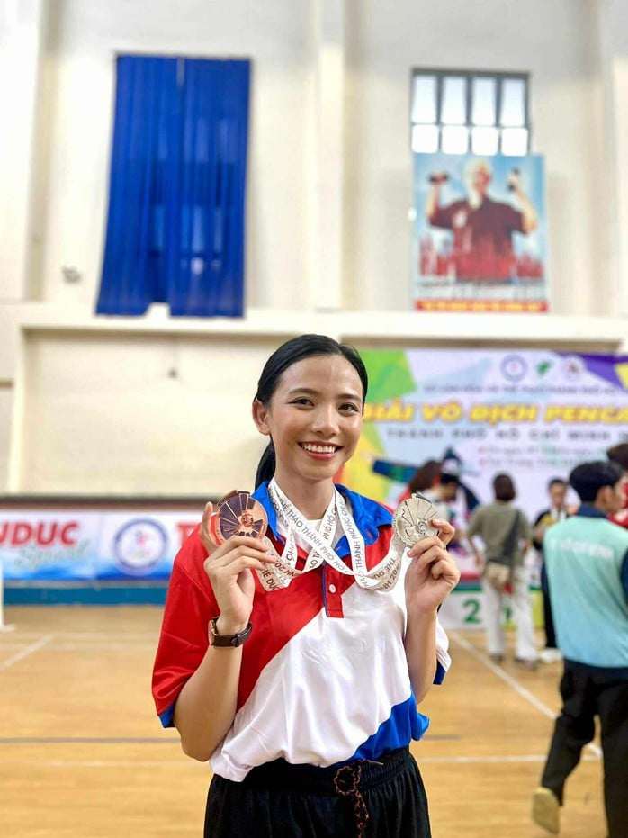 Diễn viên Trâm Nguyễn - Trưởng thành trong niềm vui của Hồng Vân, Hữu Nghĩa   - Ảnh 5.