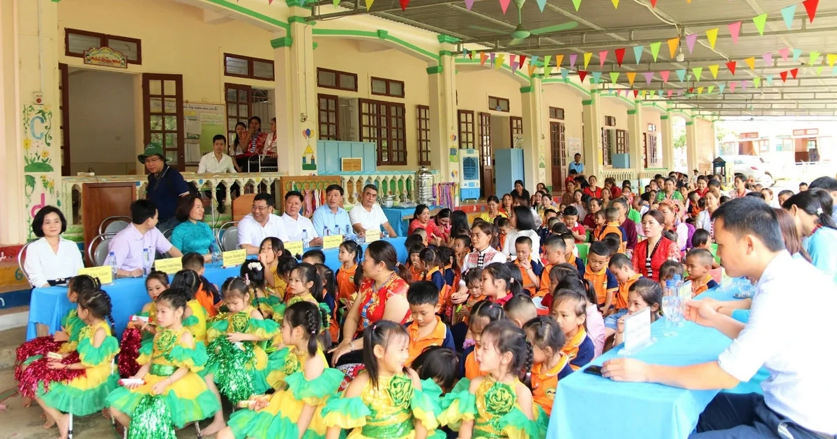 ការអប់រំមត្តេយ្យជាសកលសម្រាប់កុមារអាយុ 3-5 ឆ្នាំ៖ អាទិភាពសម្រាប់តំបន់ជួបការលំបាក