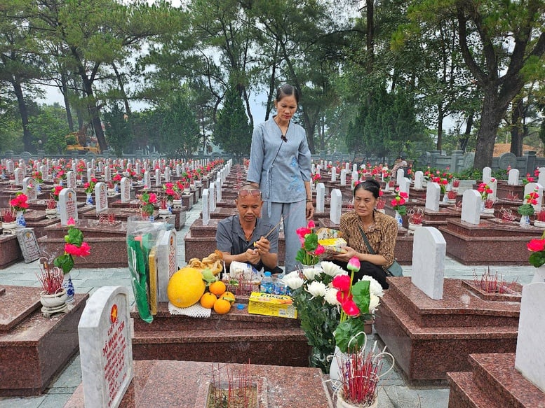 Tháng Bảy, về miền 'đất lửa' để tưởng nhớ, tri ân- Ảnh 2.