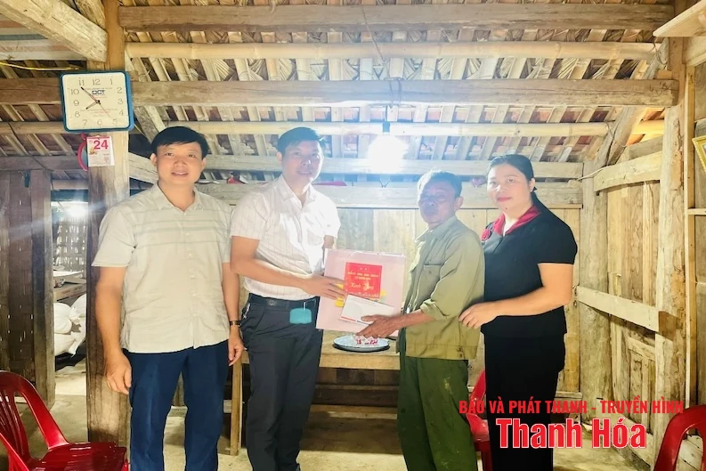 Thuong Ninh Commune은 전쟁 상이군인 및 순교자의 날 78주년을 맞아 많은 감사 활동을 조직합니다.