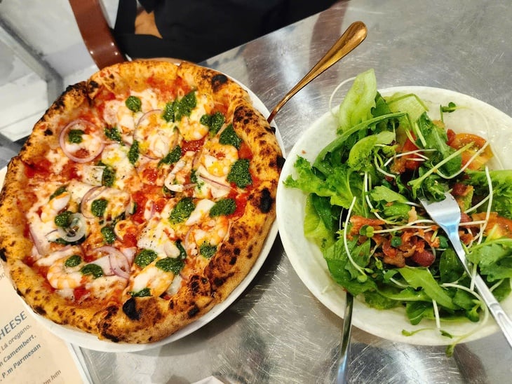 pizza - Ảnh 3.