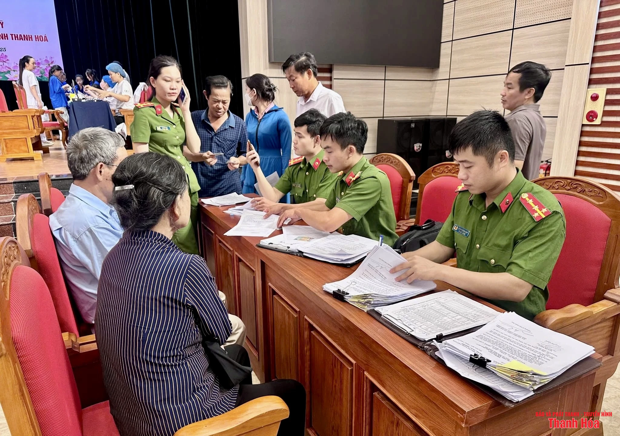 Nghĩa cử đền ơn, đáp nghĩa: Hành động từ trái tim