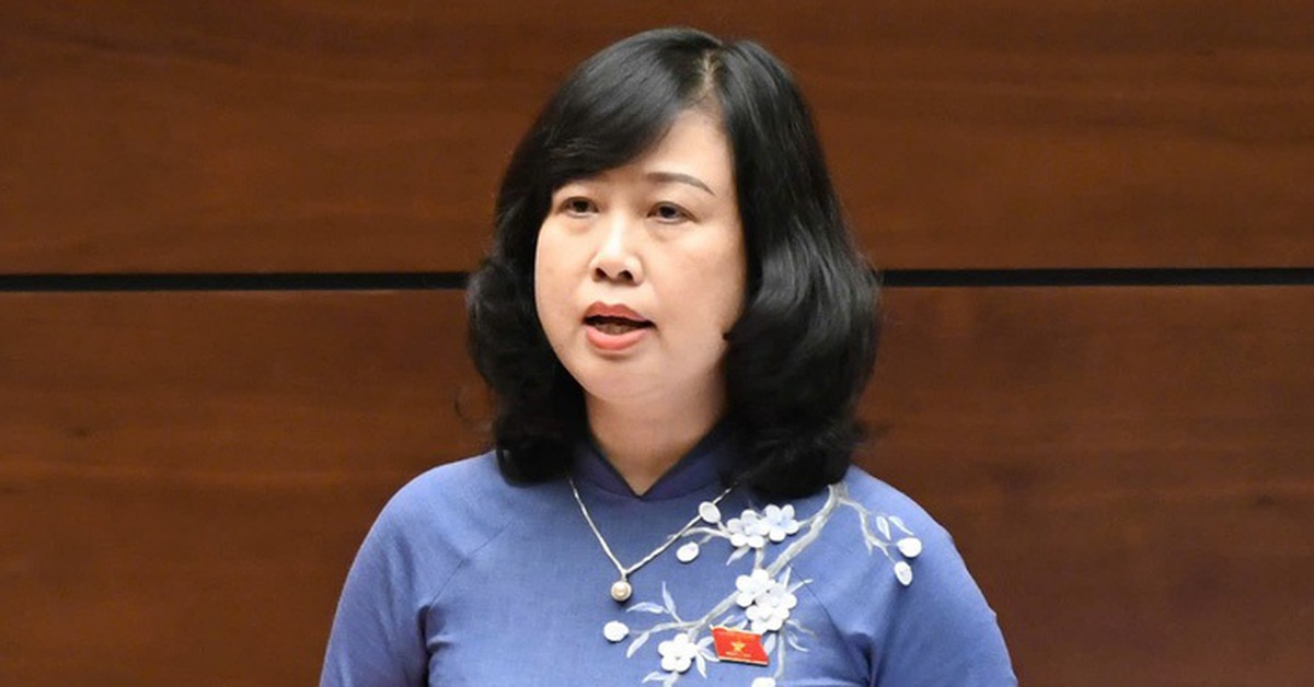 Bộ trưởng Đào Hồng Lan trả lời về lộ trình hướng tới miễn viện phí toàn dân