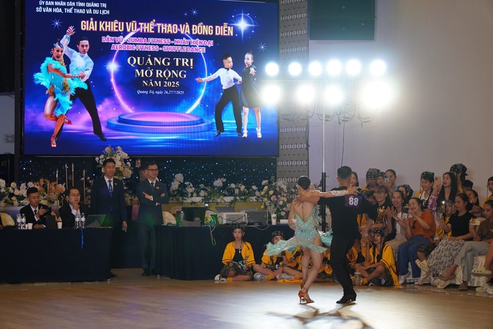 ការប្រកួតកីឡារាំបើកទូលាយខេត្ត Quang Tri ដ៏រំភើប - រូបថត ៣