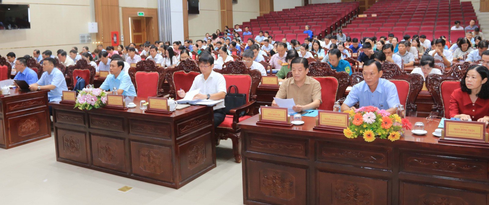 Đại biểu tham dự hội nghị